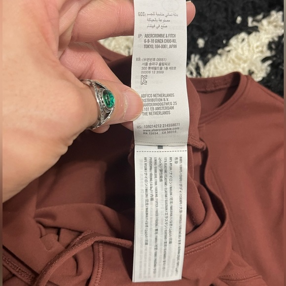 Like New Women’s Small Abercrombie & Fitch Seamless Ribbed Cutout Bodysuit Wine - Picture 9 of 12